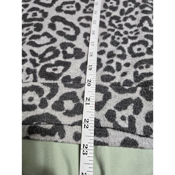 Gaze medium women's grey leopard print sweater - Picture 9 of 9